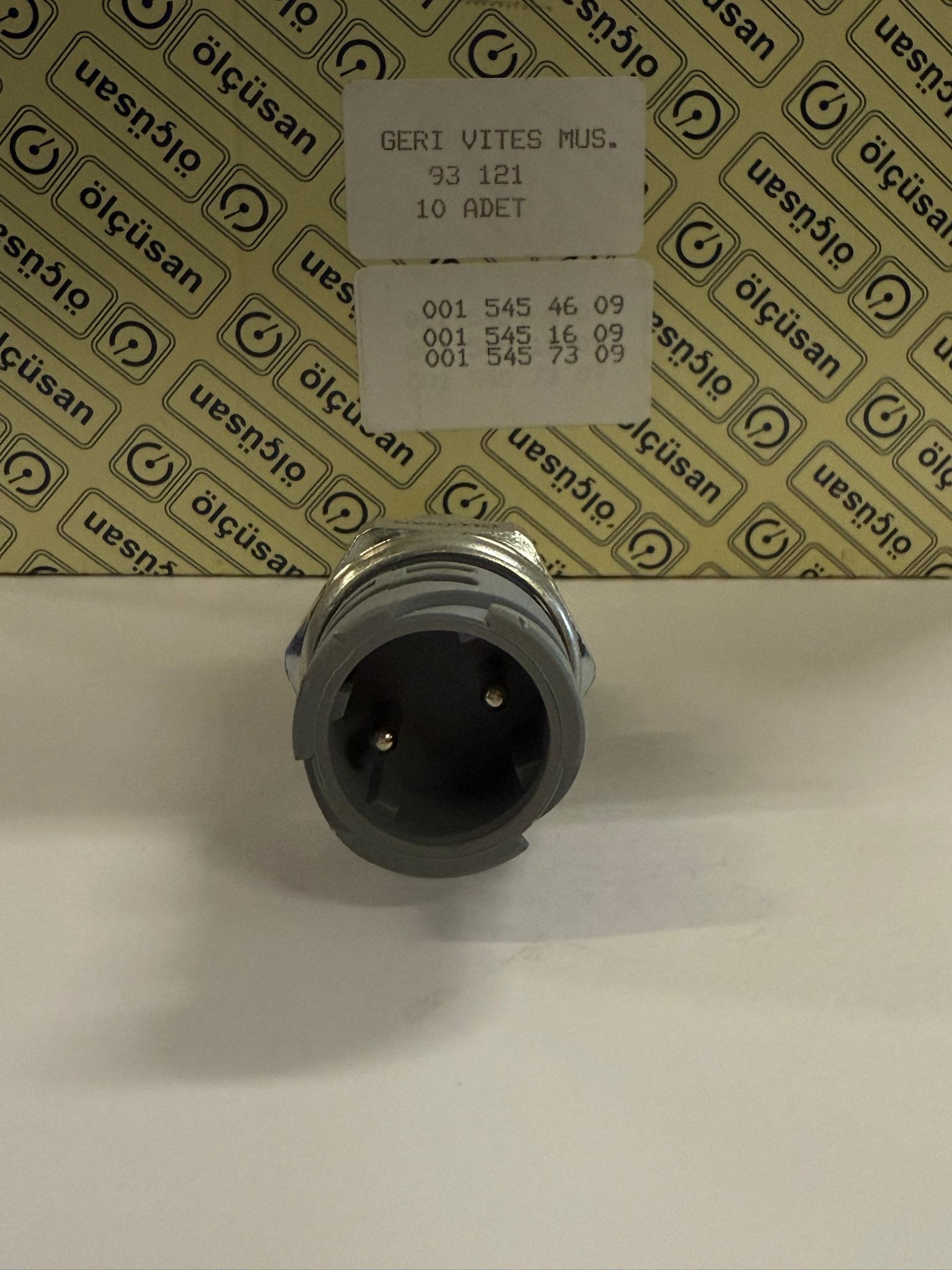 MERCEDES GERİ VİTES MÜŞÜRÜ