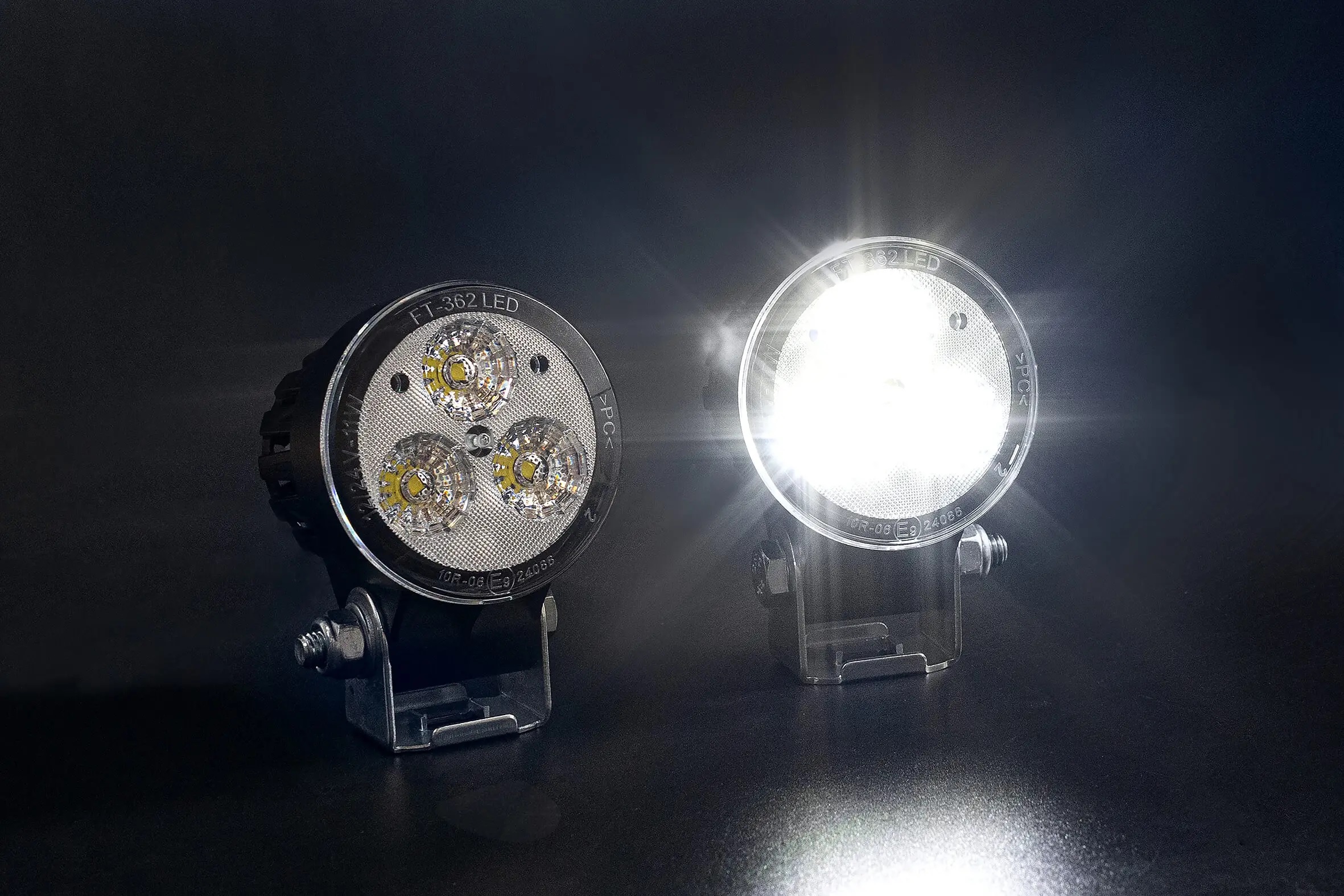 3 LED 1200 LM YUVARLAK CR DEUTCH SOKETLİ 12w 12-36
