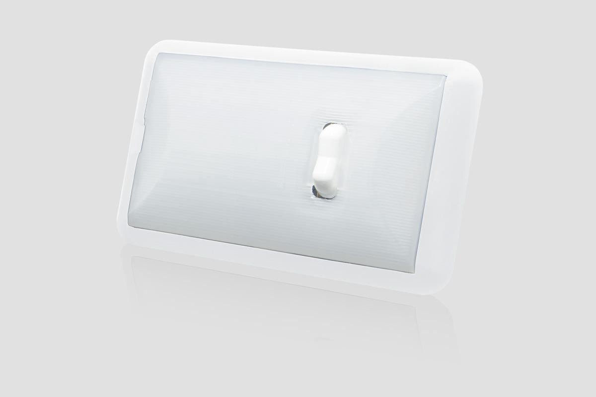 TAVAN LAMBASI DÜĞMELİ BEYAZ